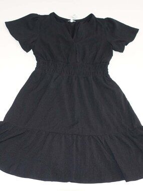 Maurices Women's V-Neck Fit & Flare Dress Medium NWT Short Sleeves Black Lined M